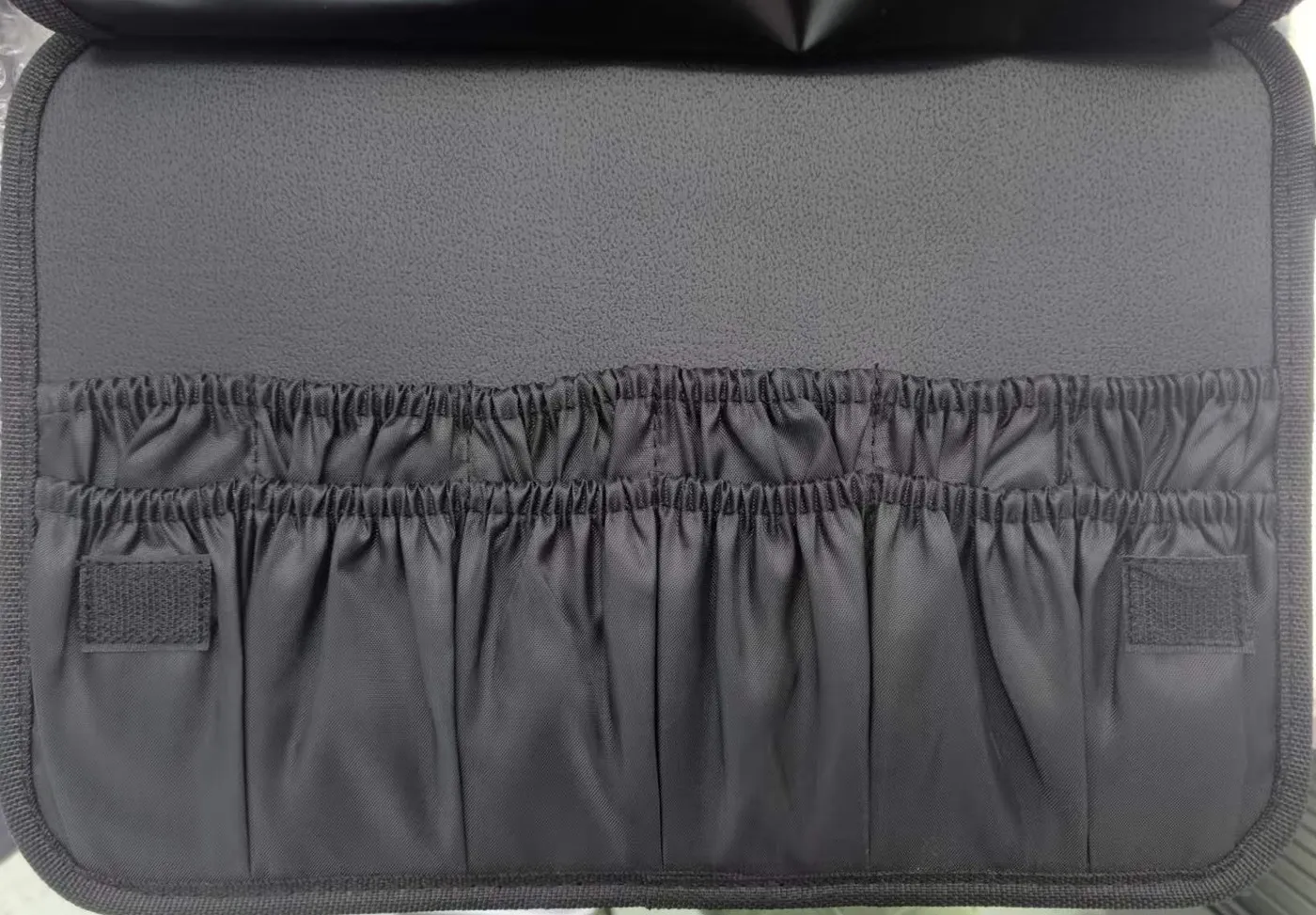 GZM2 15-inch brush panel with 12 brush slots